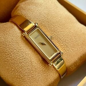 Vintage Gucci Gold Tone Rectangular Bangle Watch